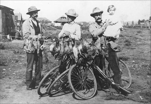 Vintage Kansas Cyclists: Hunting Expedition