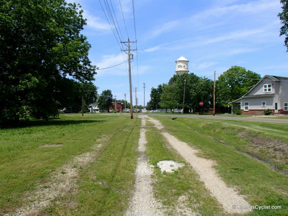 Iola MoPac Trail Right-of-Way