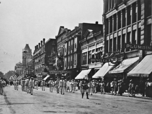 Wichita Bicycle Shop North Market 1910b